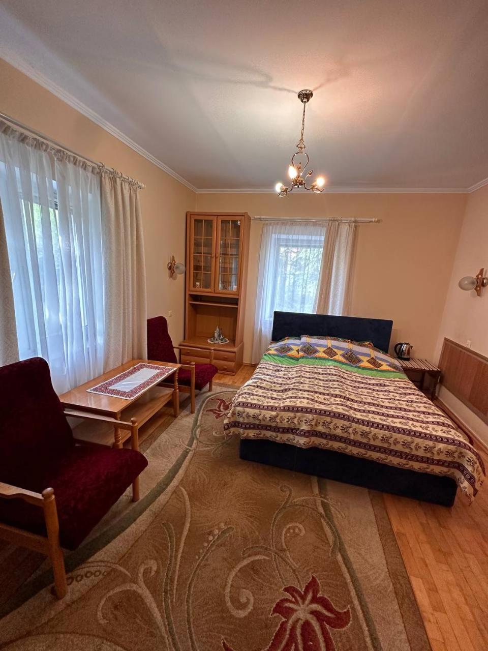 Роксолана Bed & Breakfast ตรุสคาเวตส์ ภายนอก รูปภาพ