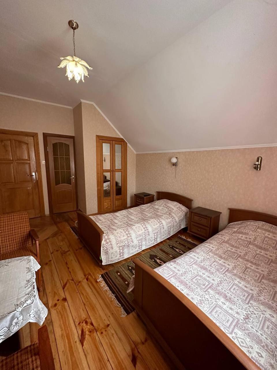 Роксолана Bed & Breakfast ตรุสคาเวตส์ ภายนอก รูปภาพ